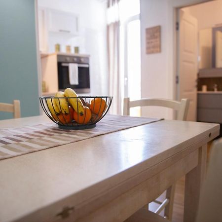 Color Apartment โมโนโปลี ภายนอก รูปภาพ