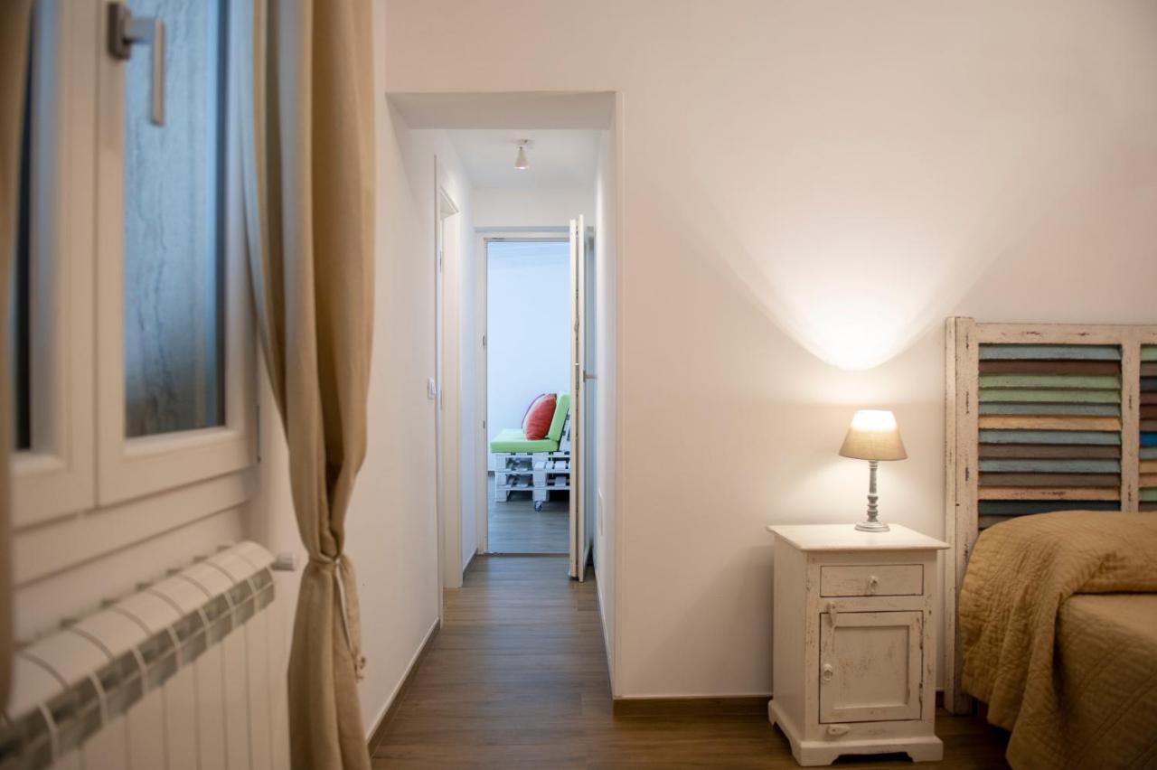 Color Apartment โมโนโปลี ภายนอก รูปภาพ