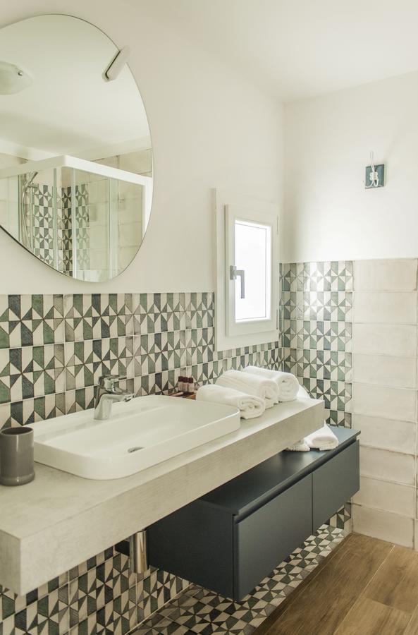 Color Apartment โมโนโปลี ภายนอก รูปภาพ